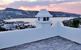 Bodrum Guendogan Koyu Havuzlu Site
